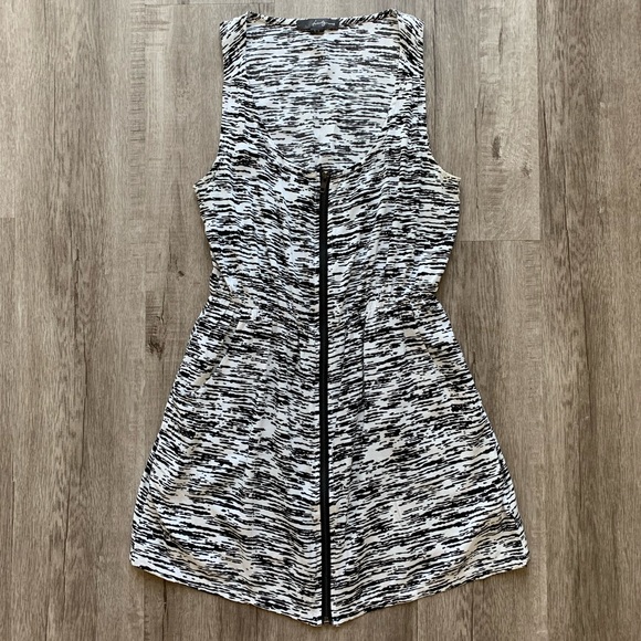 Forever 21 Black and White Specs Zipper Front Casual Mini Dress - Picture 1 of 11